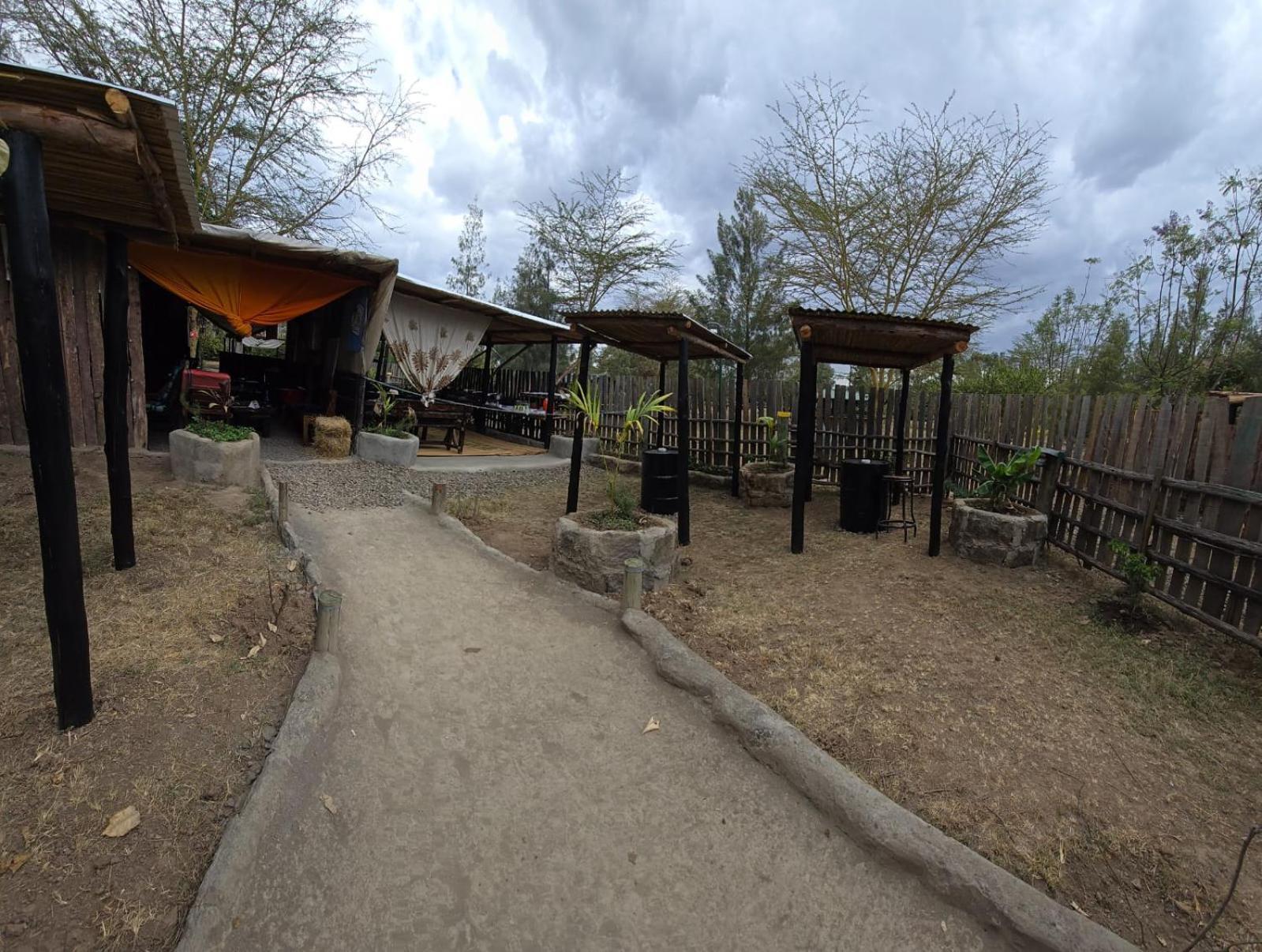Lillypond Camp Hotel Elmenteita Exterior photo